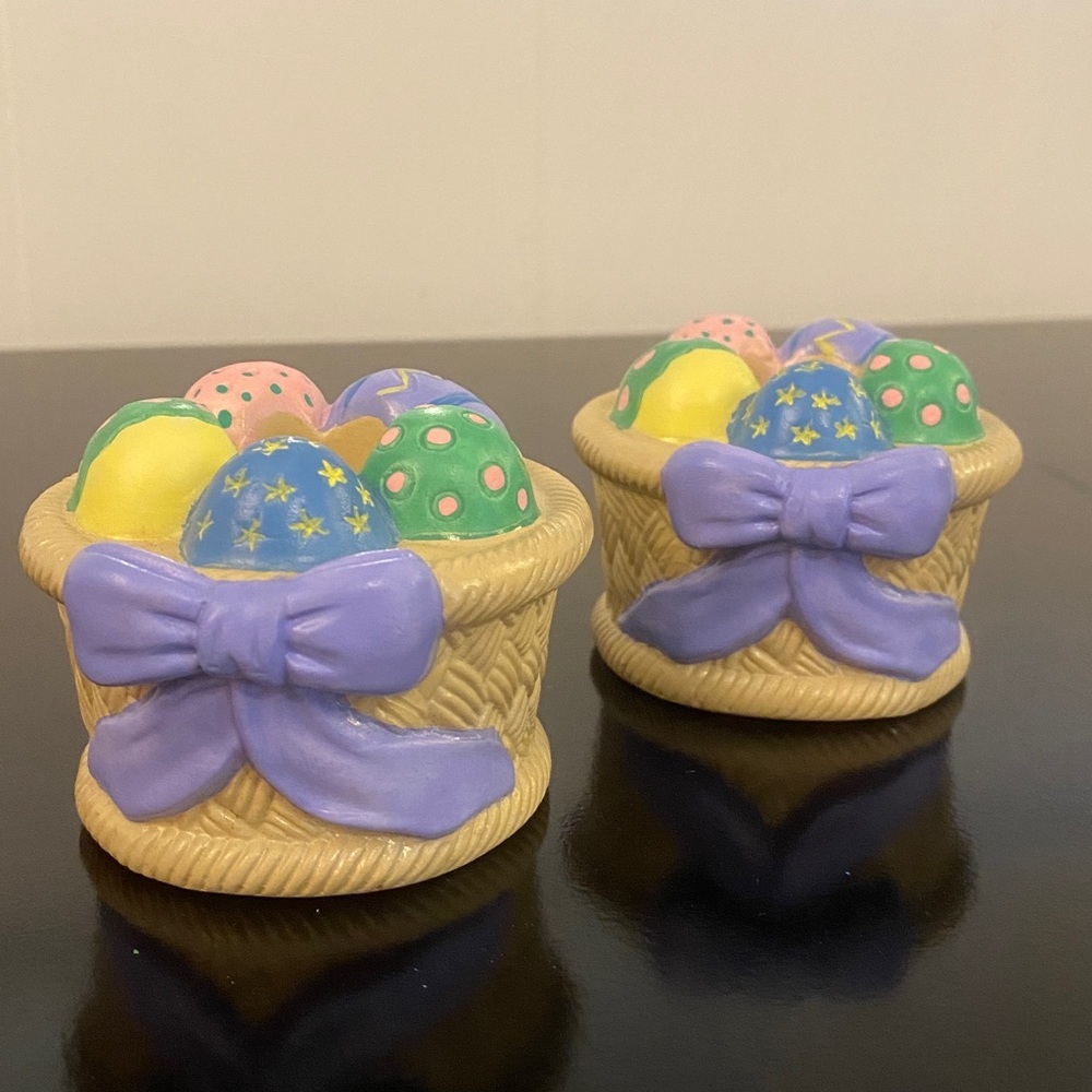 Set of 2 Vintage American Greetings Ceramic Easter Basket Candle Holders